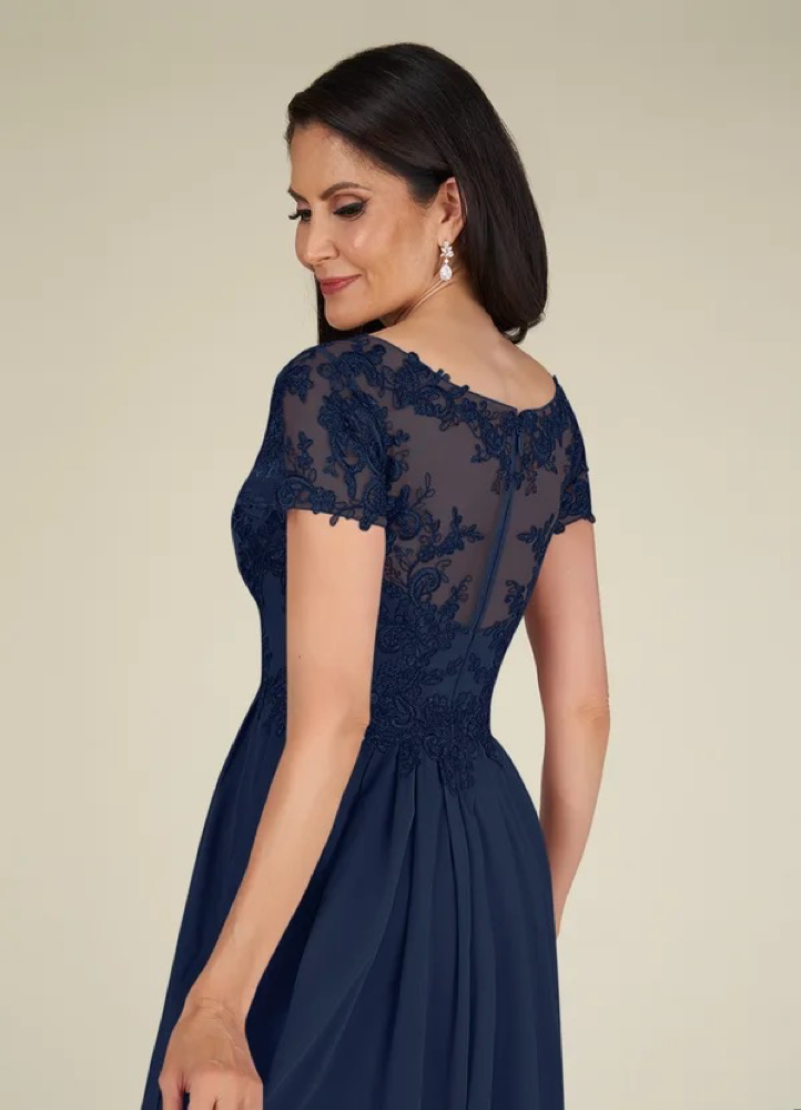 Elegant v-neck Mother of the bride dress