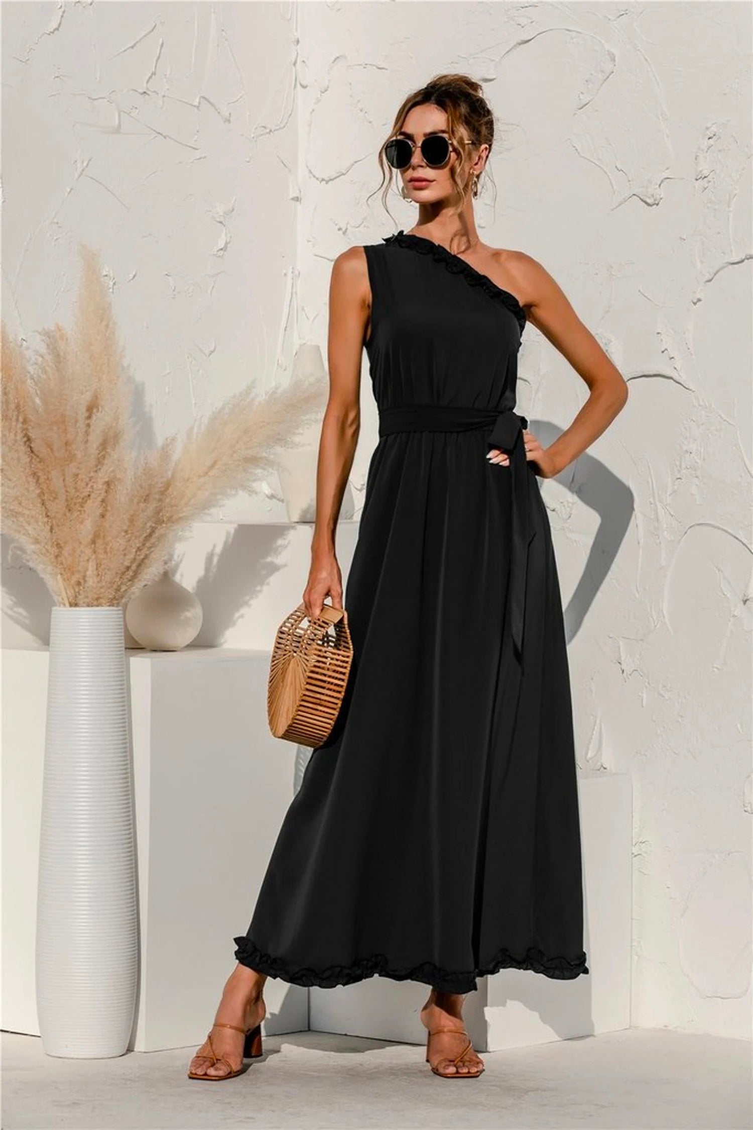 Distinctive Plain One Shoulder Maxi Dress